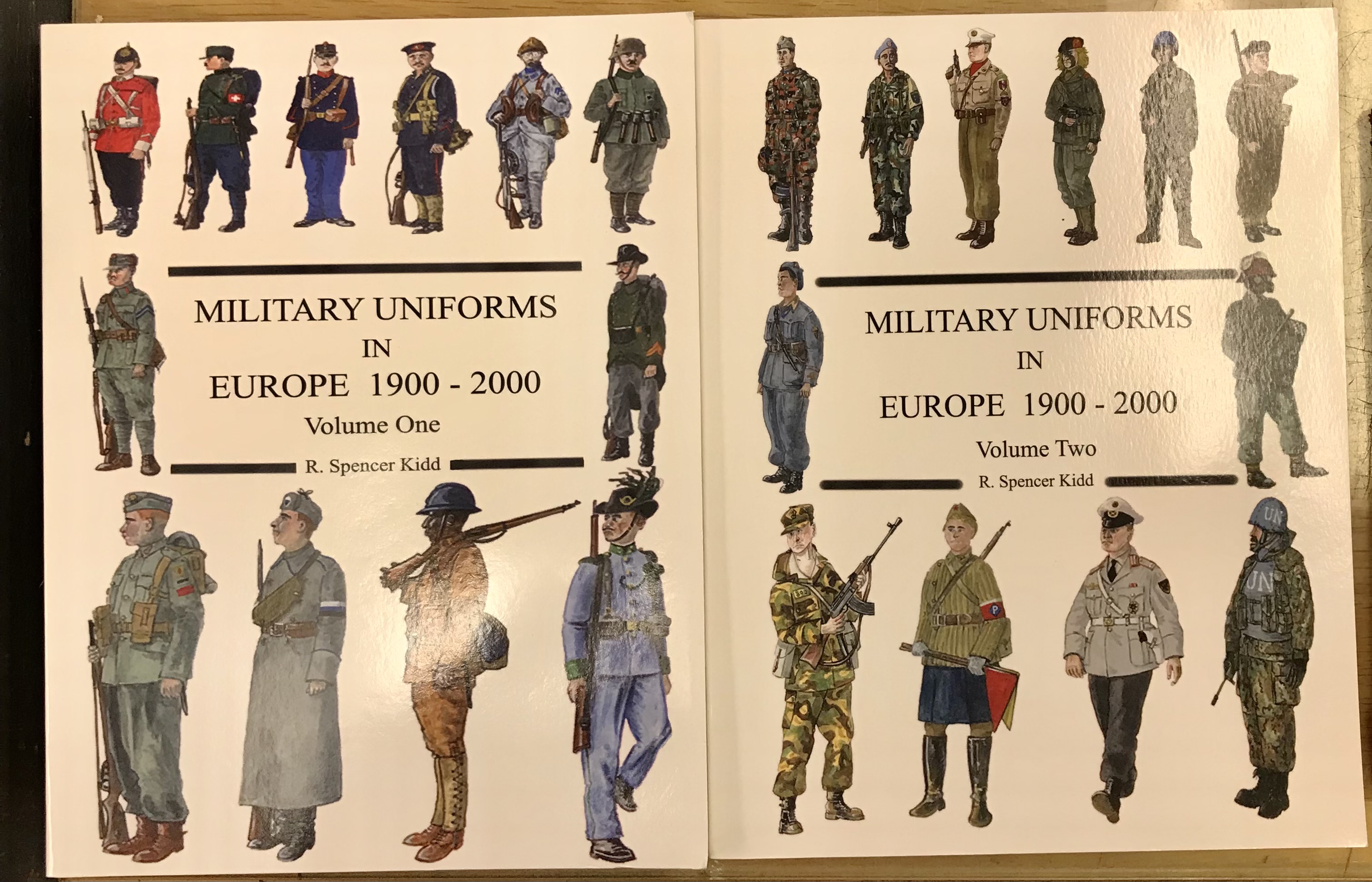 Military Uniforms in Europe 1900-2000 - Volumes One and Two - Kidd, R. Spencer